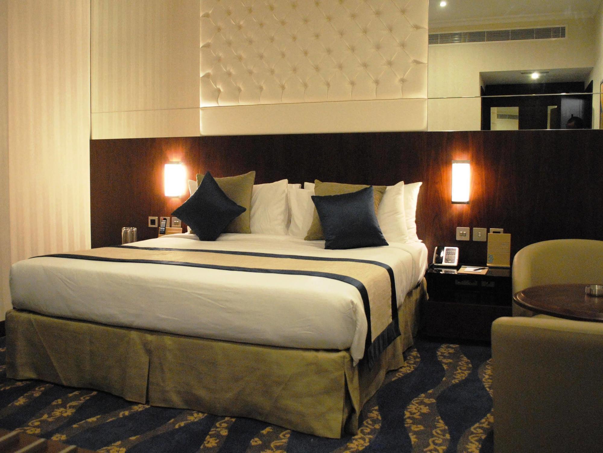 Raviz Center Point Hotel Dubaj Exteriér fotografie